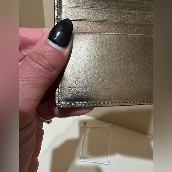 Gucci Jackie Metallic Gold Bifold Wallet - Picture 7 of 9